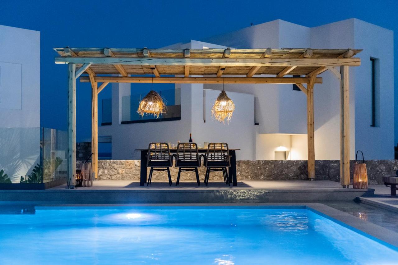 Grand Blue Villas Lachania Exterior photo