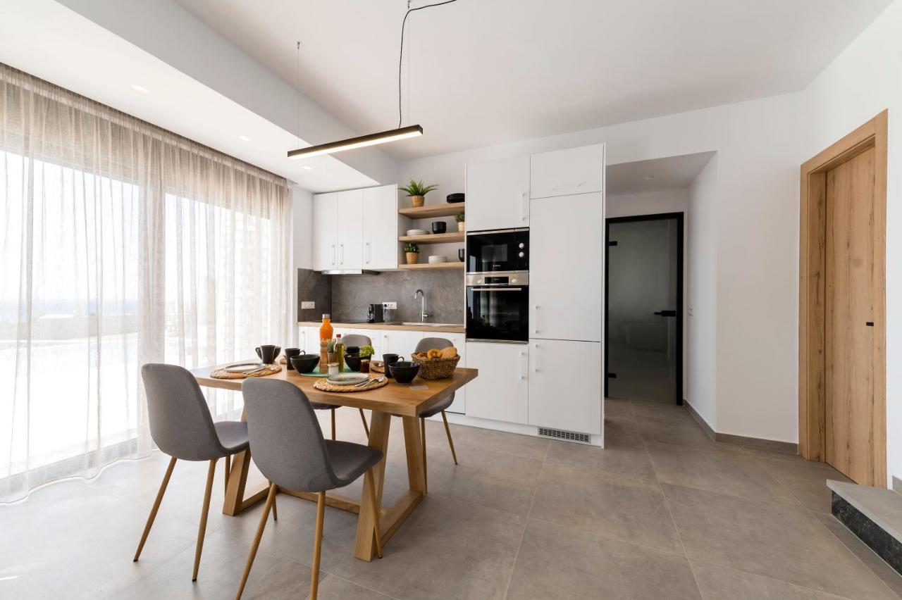 Grand Blue Villas Lachania Exterior photo